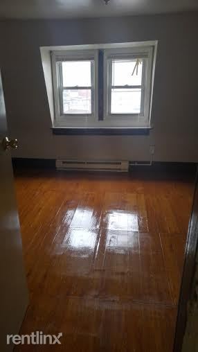 Building Photo - 642 Schuylkill Ave