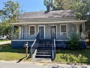 Building Photo - 504 Wheeler St