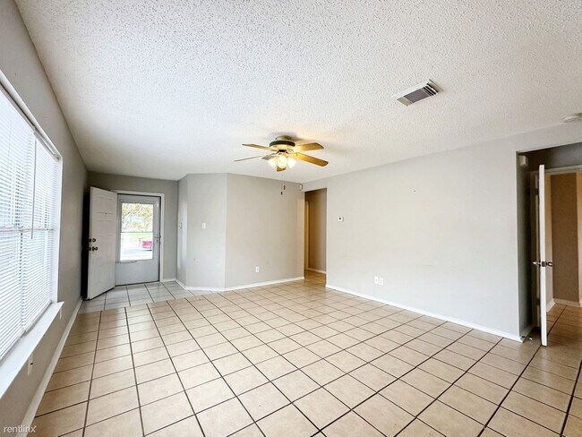 Foto del edificio - 2 br, 2 bath House - 6721 Haven Meadow Dr