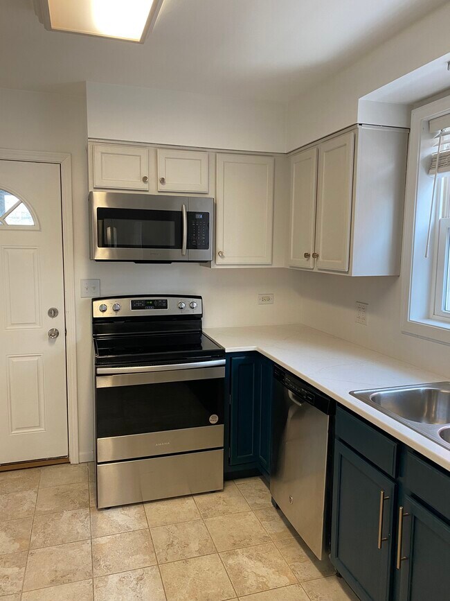 Back door opening to kitchen - 2111 Emerson St