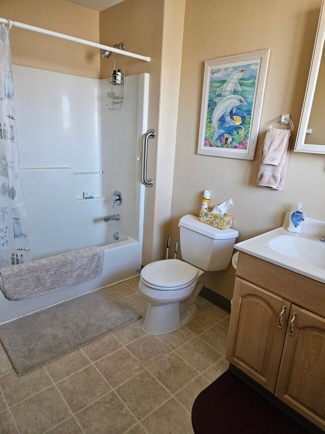 Bathroom - 1209 S 2nd Pl