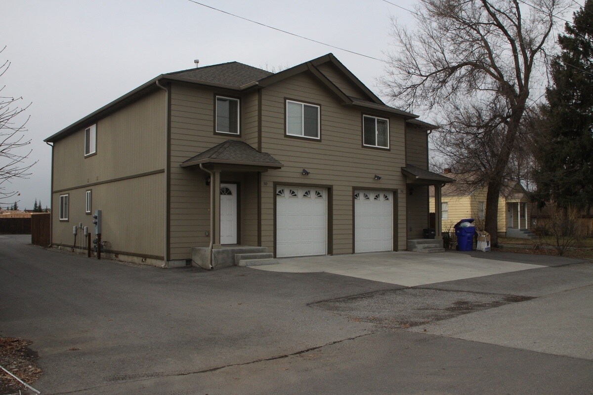 Primary Photo - 310 South Blake Road