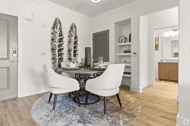 Área de comedor con piso de superficie dura - Avalon Frisco