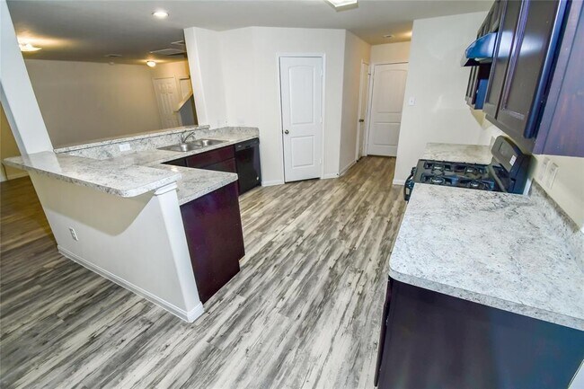 Foto del edificio - 13106 Ingram Gap Ln