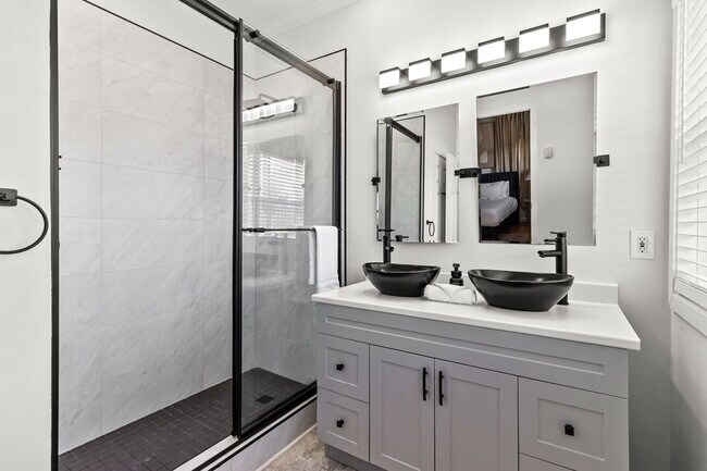 Photo du bâtiment - 141 Duckworth St