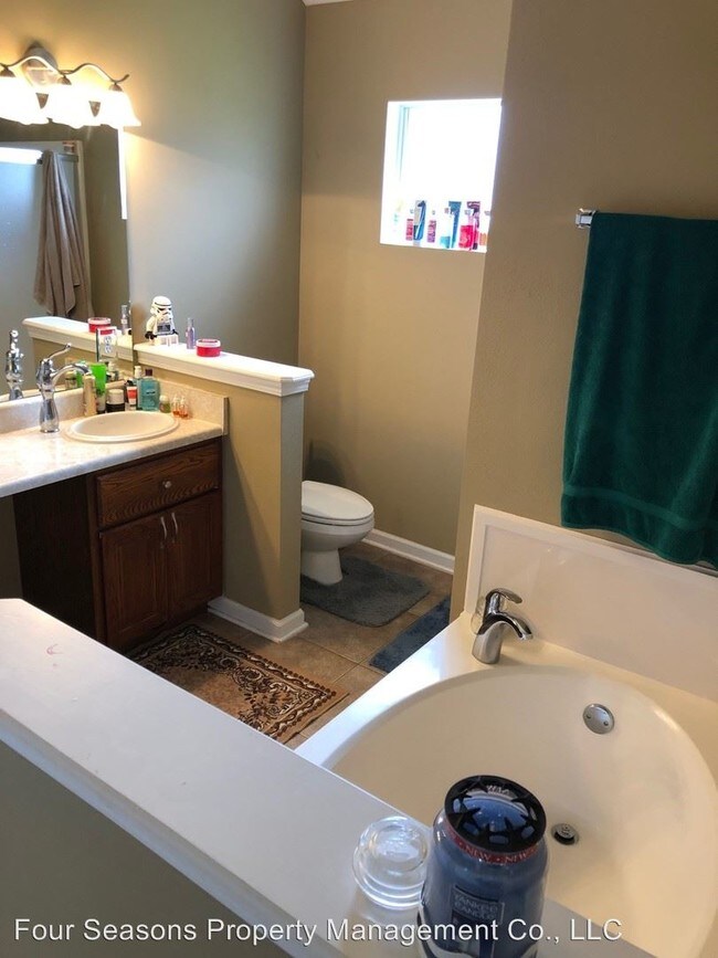 Foto del edificio - 4 br, 2 bath House - 14127 :Lucky Mays Road