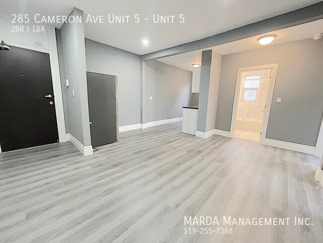 Photo du bâtiment - MODERN 2 BED 1 BATH NEAR UNIVERSITY OF WINDSOR! +HYDRO