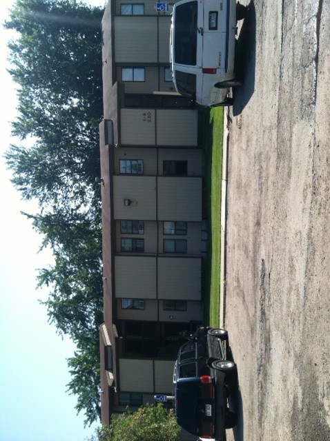 Foto del edificio - 230 N Corning St