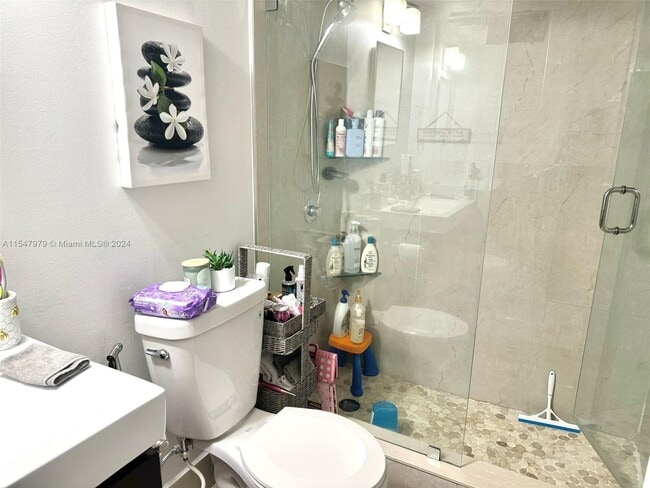 Building Photo - 2055 SW 122nd Ave