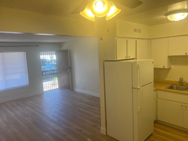 Foto del edificio - 1 Bedroom 1 Bath In Central Las Vegas