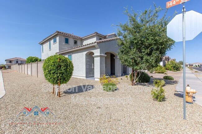 Building Photo - 14460 W Faye Way