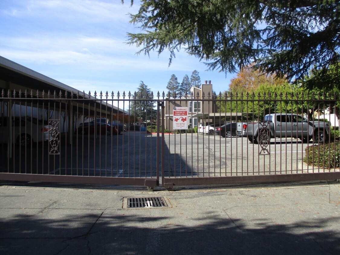 8155 Westwood Dr, Gilroy, CA 95020 House Rental in Gilroy, CA