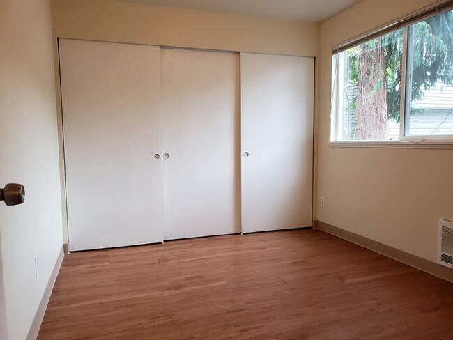 Foto del edificio - 9522 8th Ave NW