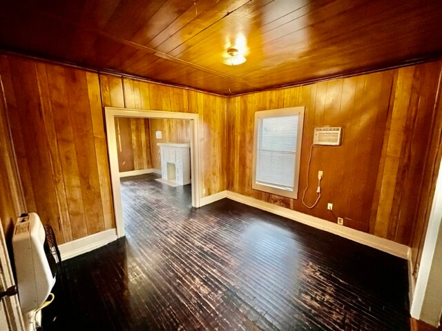 Building Photo - 424 Johnston