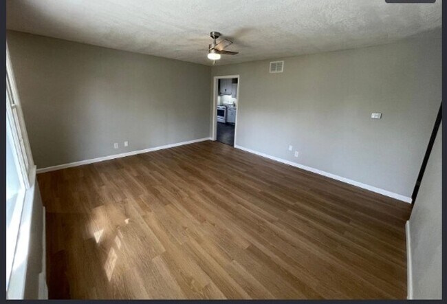 Foto del edificio - Welcome to Your Next Home with Harvest Investments!