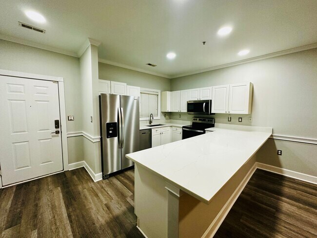 Foto del edificio - 8733 Coralbell Ln