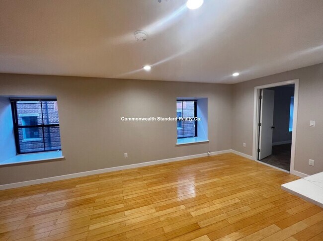 Foto del edificio - 1661-1663 Washington St. Unit 206