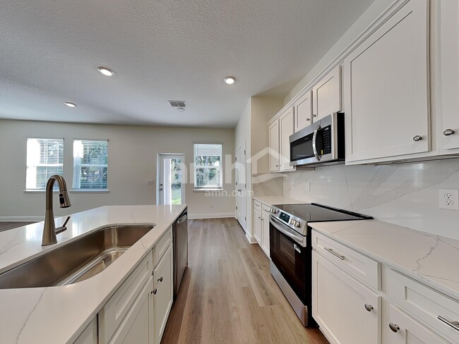 Foto del edificio - 4855 Rio Grande Cv