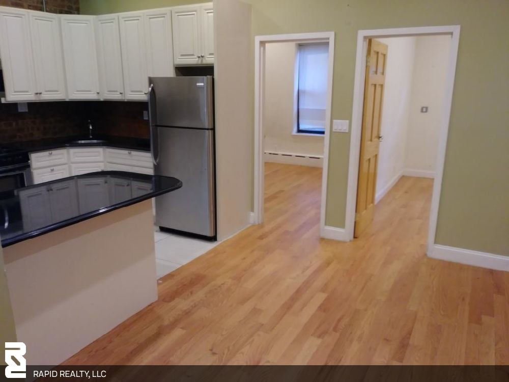 Foto principal - 5414 2nd Ave