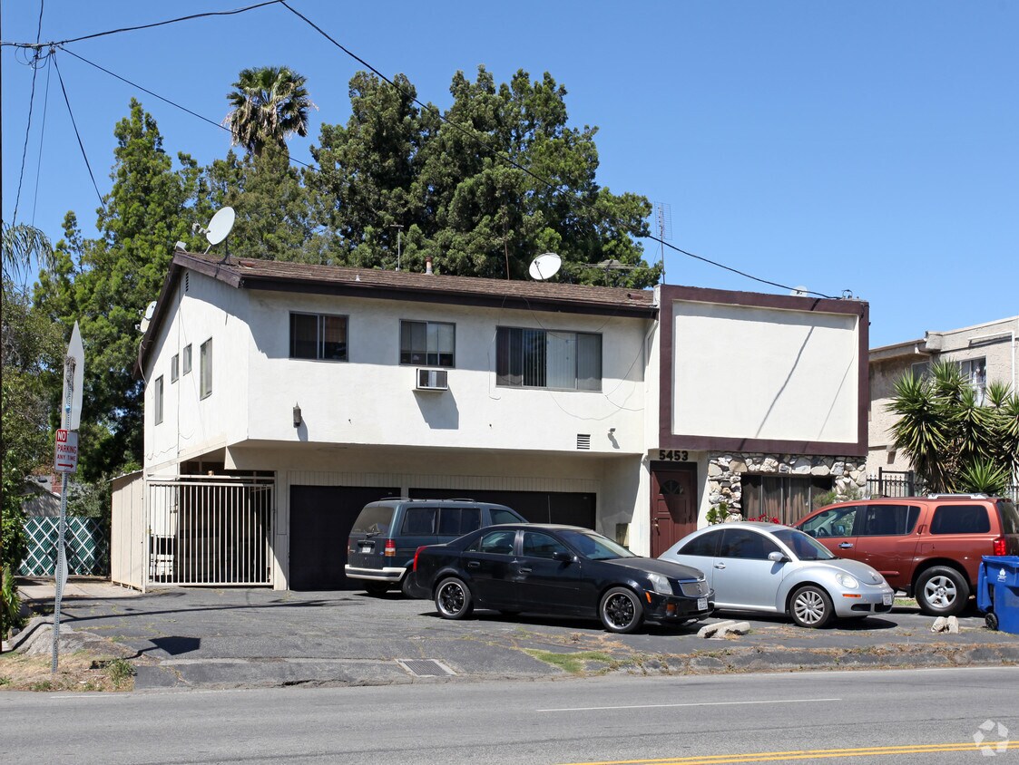 Primary Photo - 5453 Kester Ave