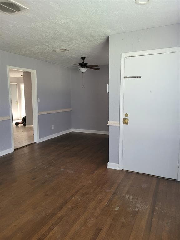 Building Photo - 5754 Belarbor St