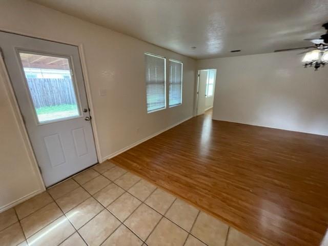 Foto del edificio - 1333 Cherokee Rose Ln