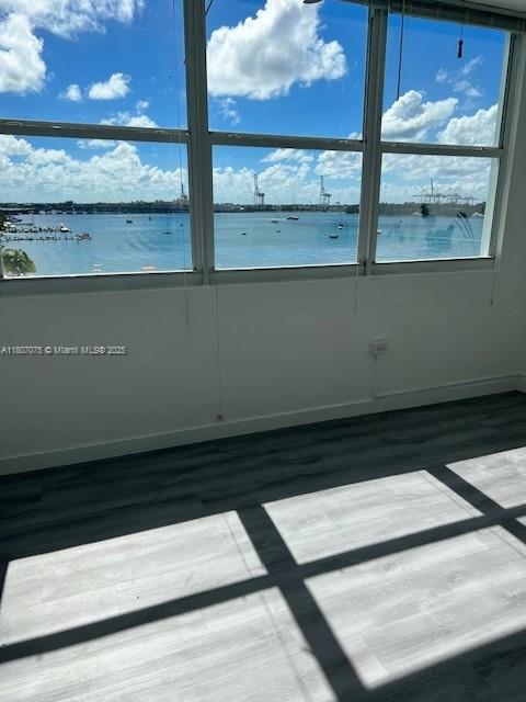 Foto del edificio - 1250 West Ave