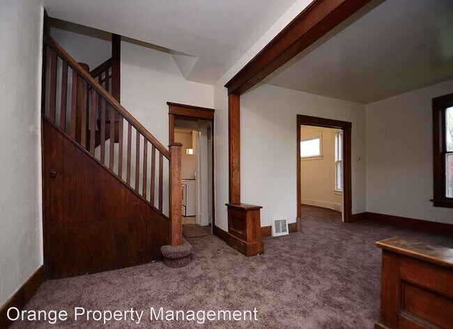 Building Photo - 4 br, 2 bath House - 1925 Emmet St