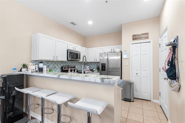 Building Photo - 10077 Moorshire Cir