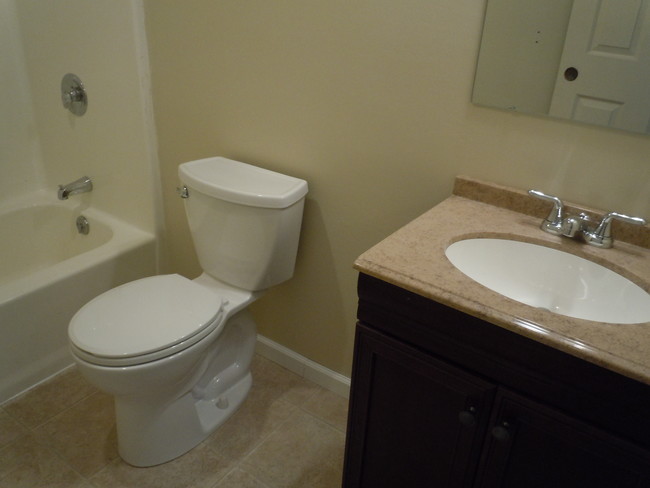 New Full Bathroom - 101 Market St