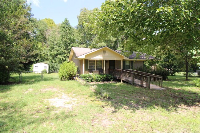 Foto del edificio - 4385 Red Lane Rd