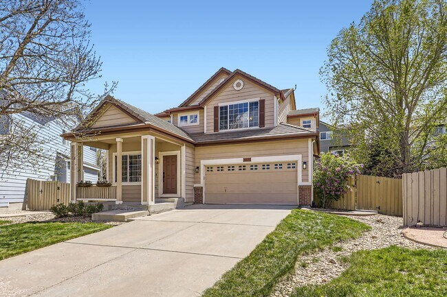 Foto del edificio - Walkability, Space, and Sunshine: 4Bd Home...
