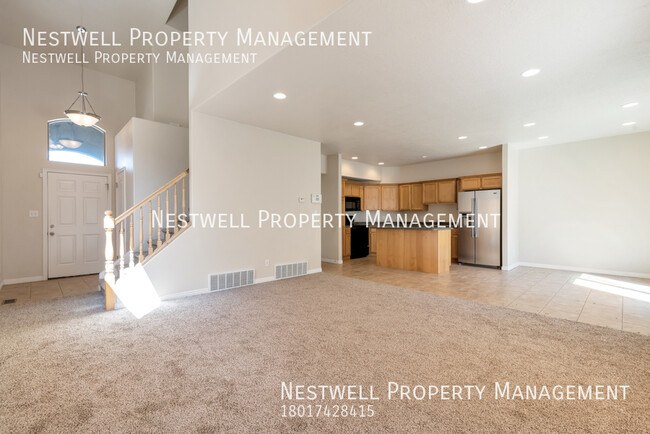 Foto del edificio - Beautiful Area of Cedar Hills! 3 Bed Townhome