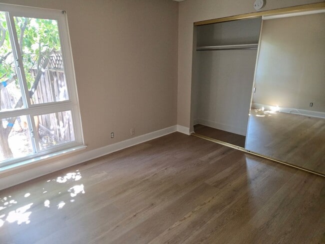 Foto del edificio - Henderson