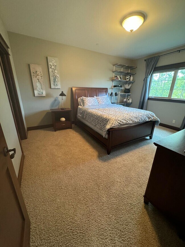 Foto del edificio - River Stone Condominium