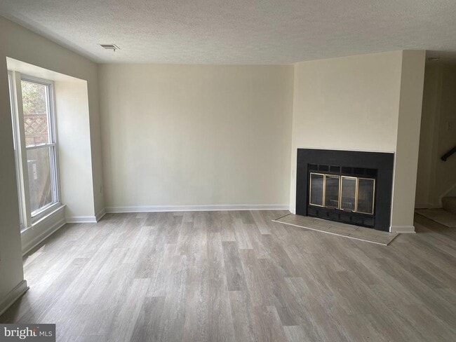 Building Photo - 13433 Whitechurch Cir
