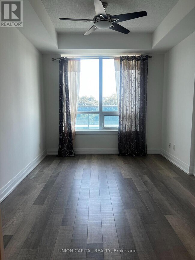 Photo du bâtiment - 7167 Yonge St