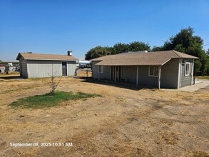 Building Photo - 25936 Rd 108