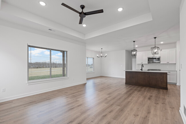 Living/Kitchen - 1813 Wes Milligan Ln