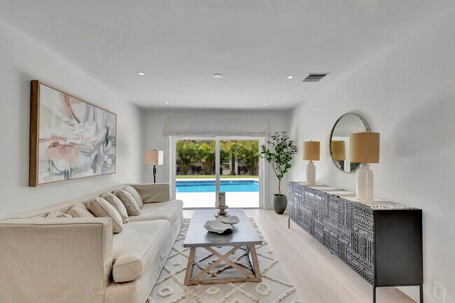 Foto del edificio - 530 NW 14th St