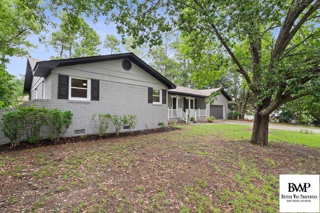 Foto del edificio - 3013 Limerock Ln