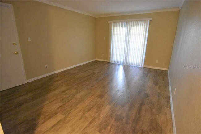 Foto del edificio - 405 Wymore Rd