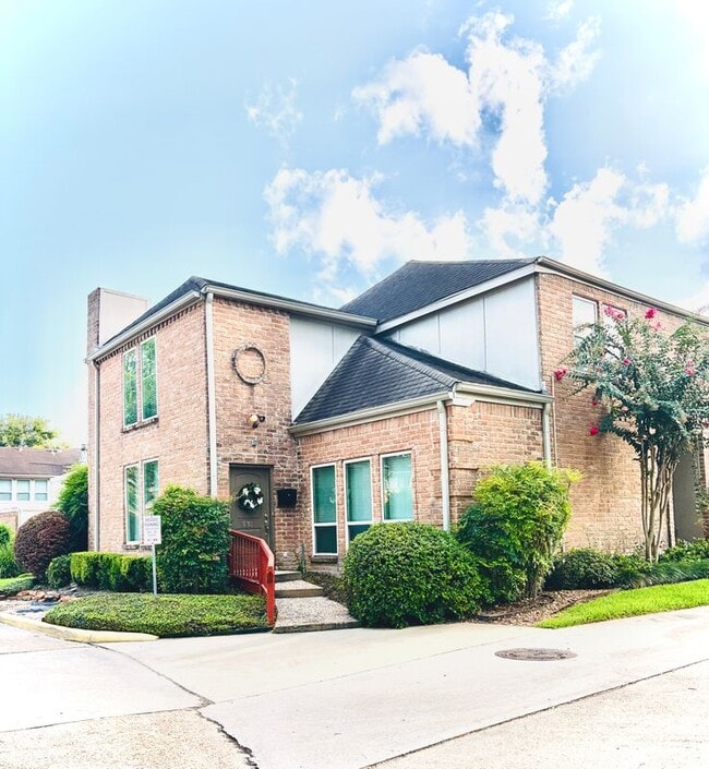 Building Photo - 15193 Kimberley Ct