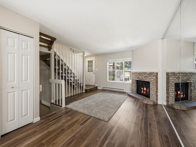 Foto del edificio - 2828 Silverplume Dr