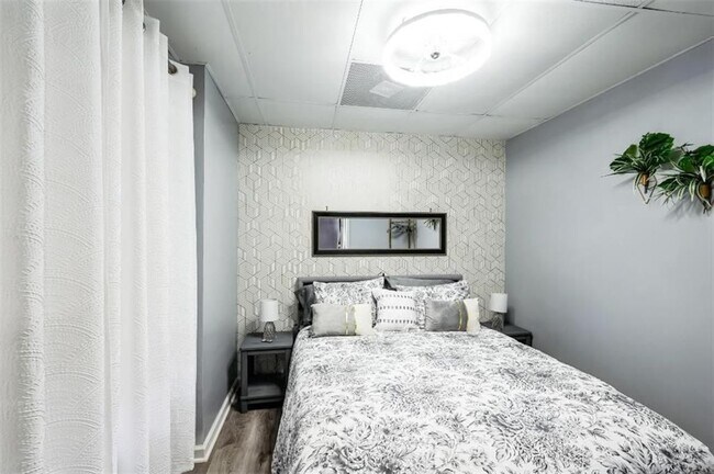 Foto del edificio - 795 Deerwood Dr