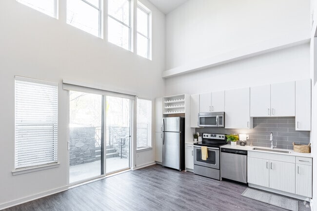 Interior Photo - Station R Apartments