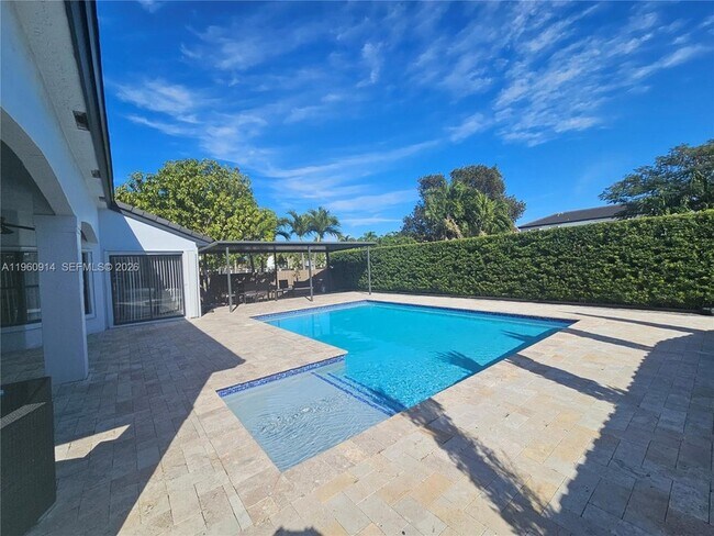 Foto del edificio - 7301 SW 159th Ave