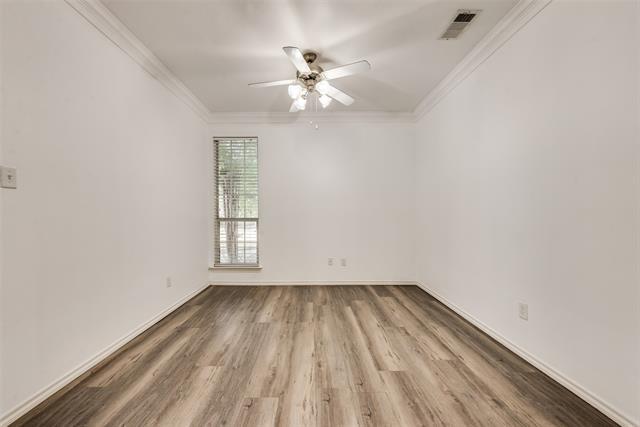 Foto del edificio - 5900 Ozark Dr