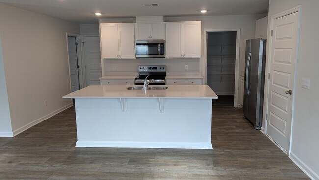 Foto del edificio - 104 Ellie Wy