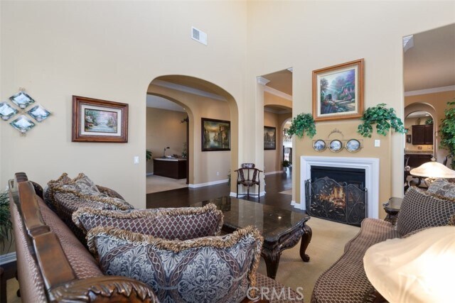 Building Photo - 15955 Skyridge Dr